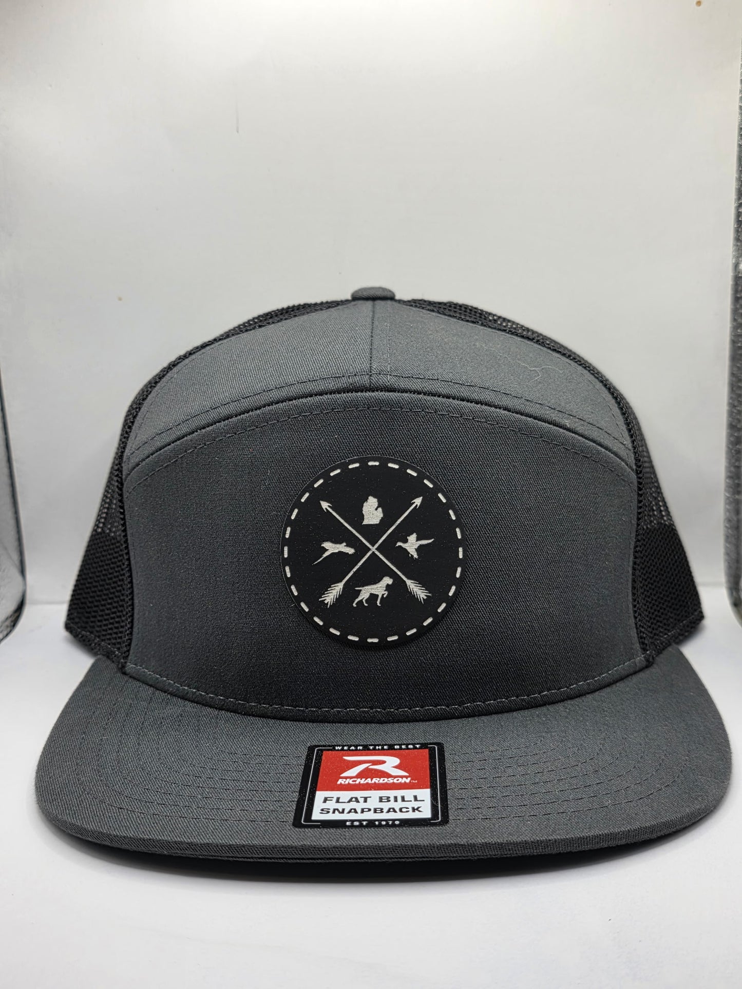 Mitten Outdoor Goods Hat